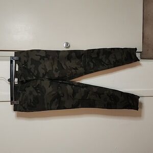Camo jeans